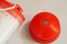 Kleber und Dichtstoffe